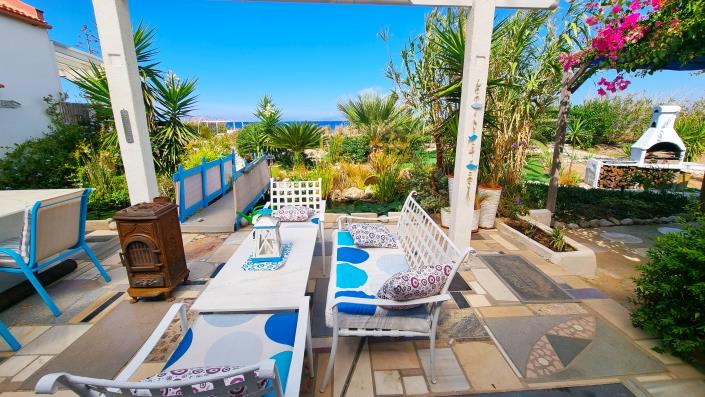 Image No.8-3 Bed Villa / Detached for sale