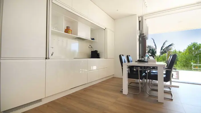 Image No.9-2 Bed Apartment for sale