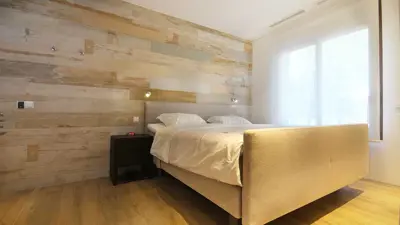 original_2-bed-2-bath-apartment-on-las-colinas-master-bedroom6863c46fa8a1f-jpg