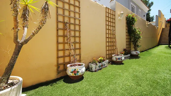 Image No.29-4 Bed Villa / Detached for sale