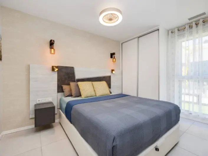 Image No.22-2 Bed Apartment for sale