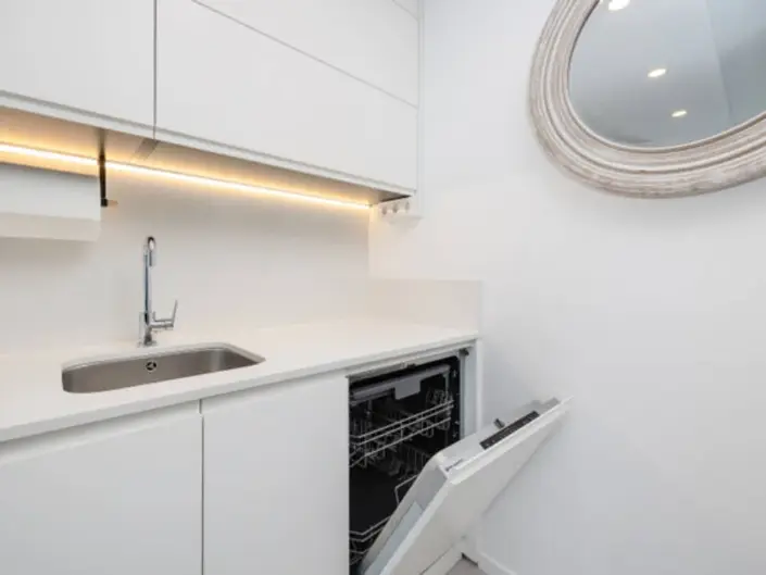 Image No.19-2 Bed Apartment for sale