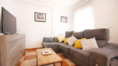 2-bed-quad-on-large-plot-in-lazenia-lounge