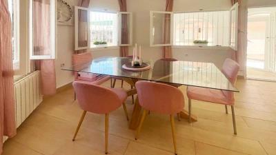 5-bed-detached-villa-in-playa-flamenca-dining