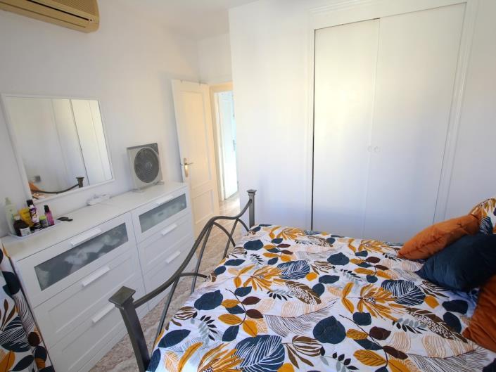 Image No.14-3 Bed Townhouse for sale