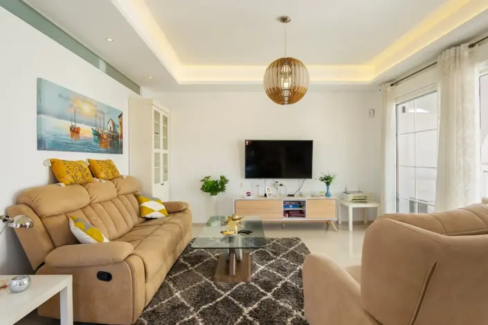 Image No.15-2 Bed Apartment for sale