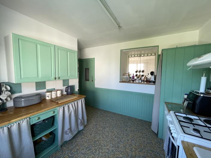 Image No.4-Maison de 2 chambres à vendre à Genouillé