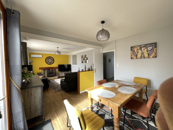 Image No.6-Maison de 2 chambres à vendre à Genouillé