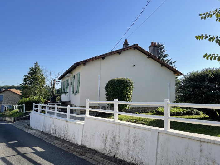 Image No.18-Maison de 2 chambres à vendre à Genouillé