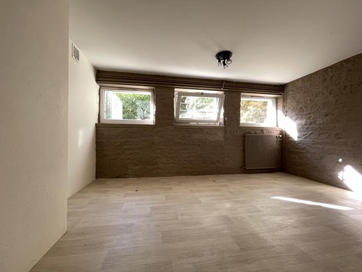 Image No.2-Maison de 3 chambres à vendre à Civray