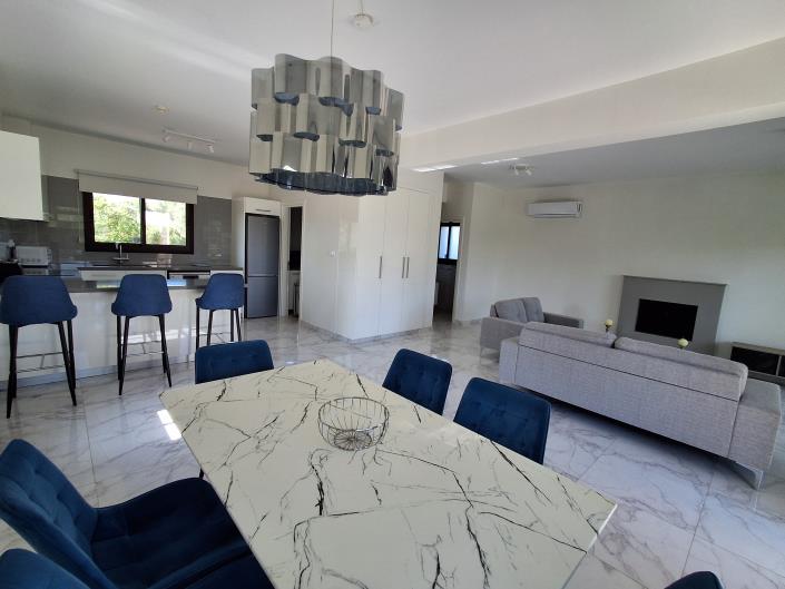 Image No.8-Villa / Détaché de 3 chambres à vendre à Kouklia