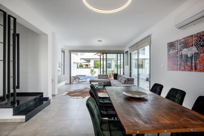 Image No.7-Maison de 4 chambres à vendre à Dekeleia