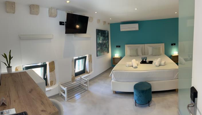 Image No.2-6 Bed Hotel for sale