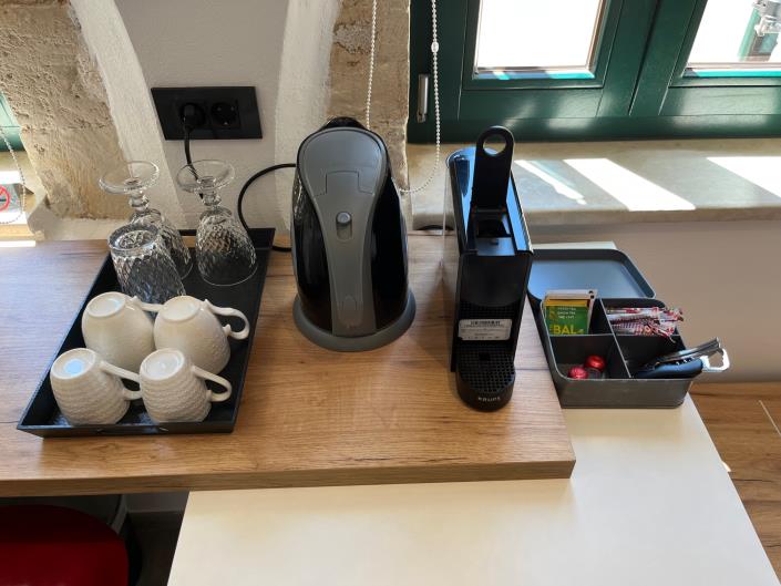 Image No.5-6 Bed Hotel for sale