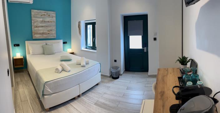 Image No.17-6 Bed Hotel for sale