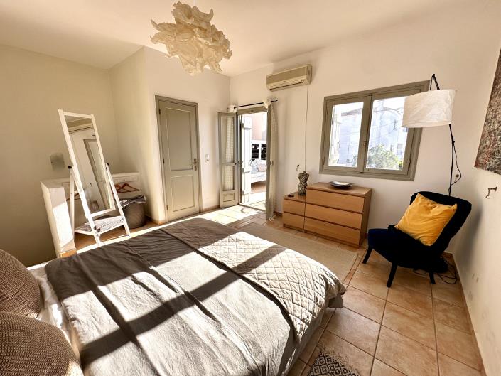 Image No.3-2 Bed House for sale