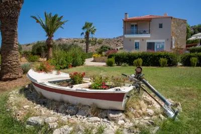 329015183_1600x1200-jpg