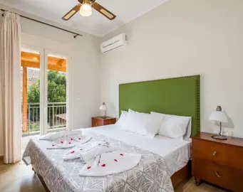 329015447_1600x1200-jpg