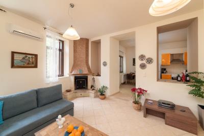 83e1255bc9644575ad996454c9f97757