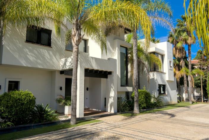 Image No.50-7 Bed Villa for sale