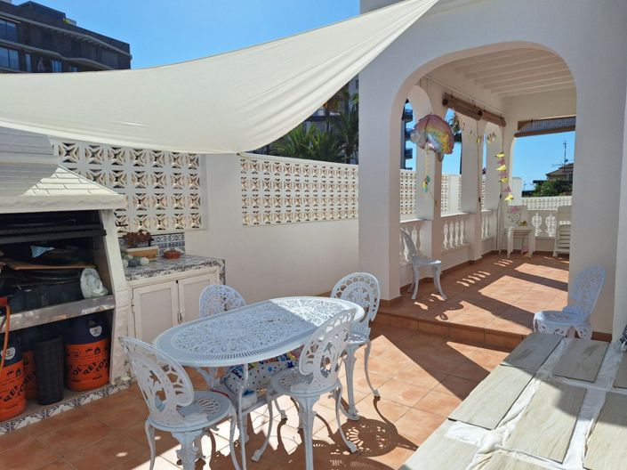 Image No.10-6 Bed Villa for sale