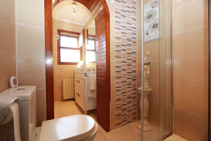 Image No.17-3 Bed Villa for sale