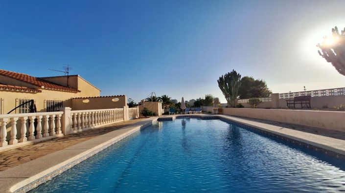 Image No.29-3 Bed Villa for sale