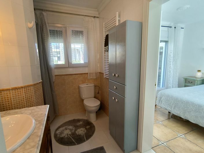 Image No.19-2 Bed Bungalow for sale