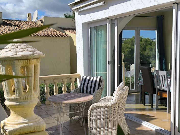 Image No.23-2 Bed Bungalow for sale