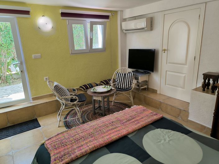 Image No.38-2 Bed Bungalow for sale