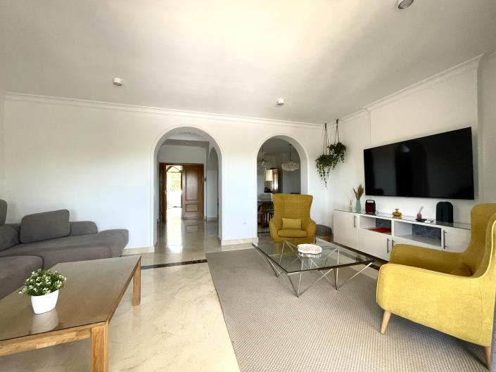 Image No.21-4 Bed Villa / Detached for sale