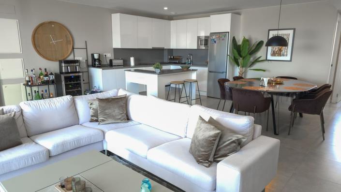 Image No.10-4 Bed Penthouse for sale