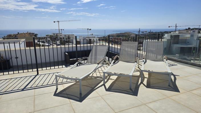 Image No.32-4 Bed Penthouse for sale