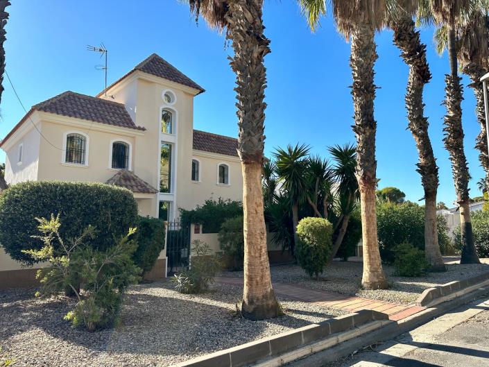 Image No.23-Villa / Détaché de 4 chambres à vendre à Murcie