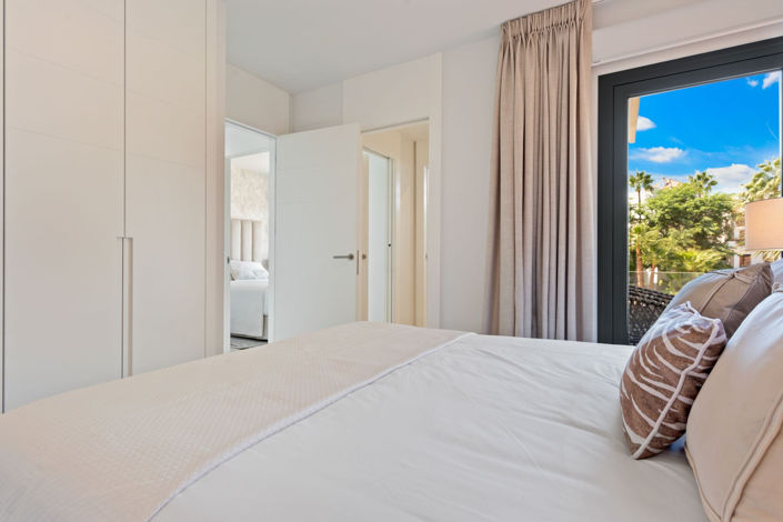 Image No.18-5 Bed Villa for sale