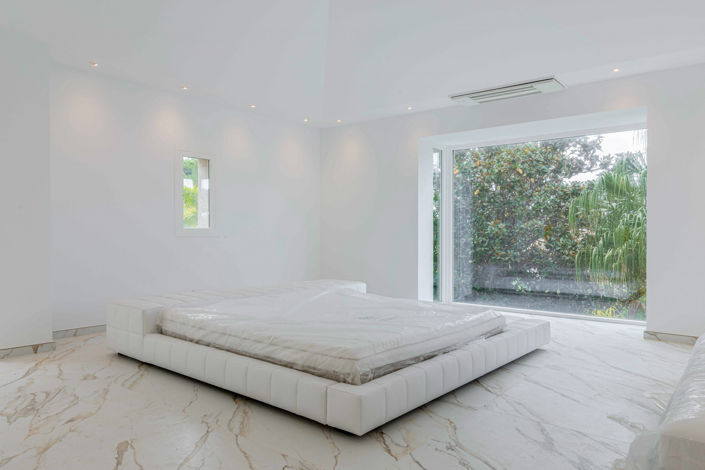 Image No.15-5 Bed Villa for sale