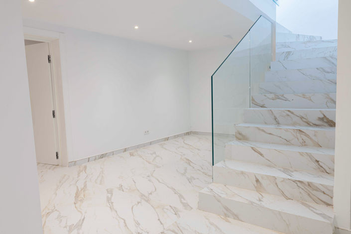 Image No.21-5 Bed Villa for sale