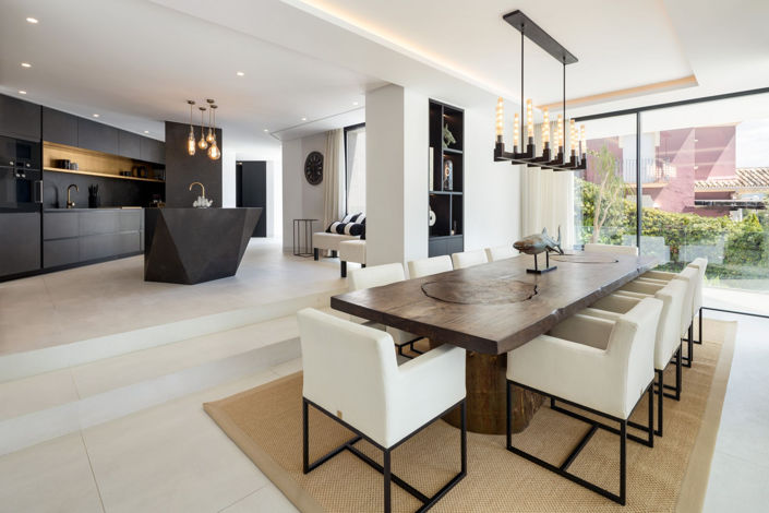 Image No.7-5 Bed Villa for sale