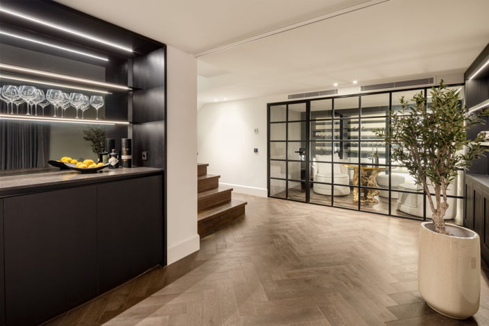 Image No.18-6 Bed Villa for sale