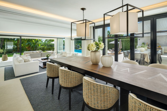 Image No.4-6 Bed Villa for sale