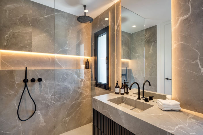 Image No.33-5 Bed Villa for sale