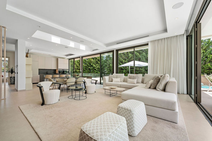 Image No.6-4 Bed Villa for sale