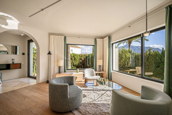 Image No.5-4 Bed Villa for sale