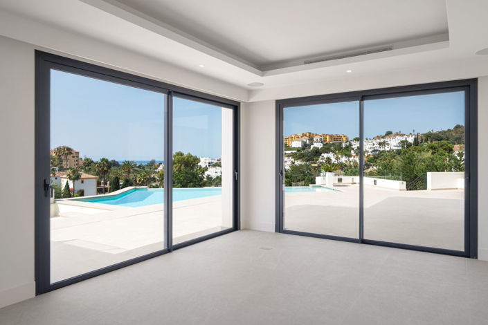 Image No.4-4 Bed Villa for sale