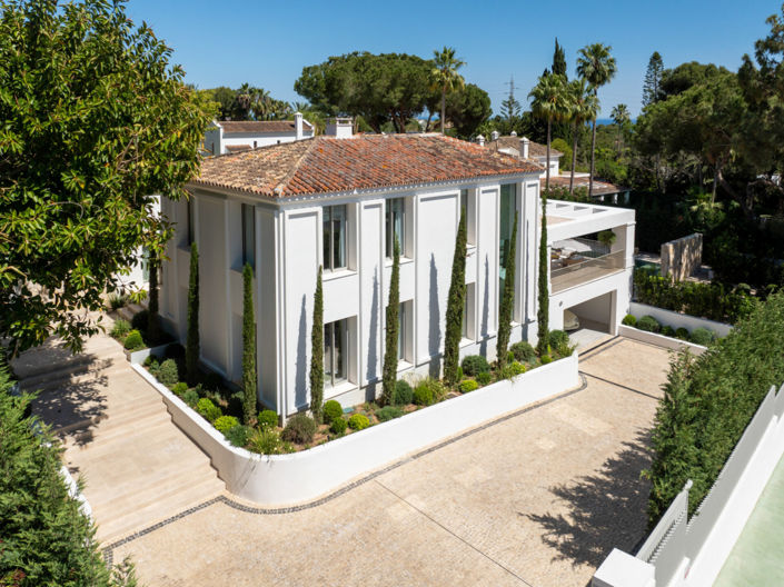 Image No.2-6 Bed Villa for sale