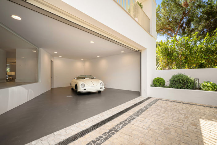 Image No.20-6 Bed Villa for sale