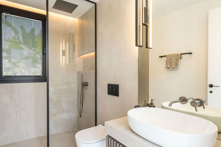 Image No.35-4 Bed Villa for sale