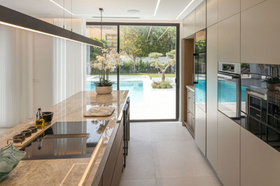 b98le8d7m9k3degpefzhs0lif8u4xzvzhwxtmggyekxx9