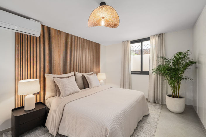 Image No.20-6 Bed Villa for sale