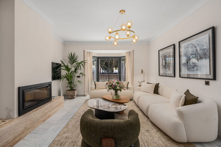 Image No.3-6 Bed Villa for sale